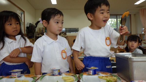 配膳給食(年少組)